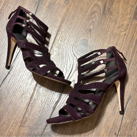Stuart Weitzman purple suede sandal heels 8.5 - Picture 6 of 9